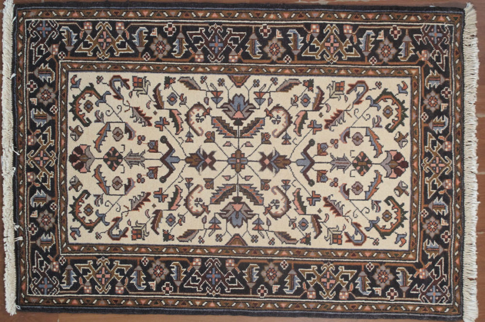 05251 Heriz Persian Natural Blue Beige 3-4x4-10 | Manoukian Rugs™